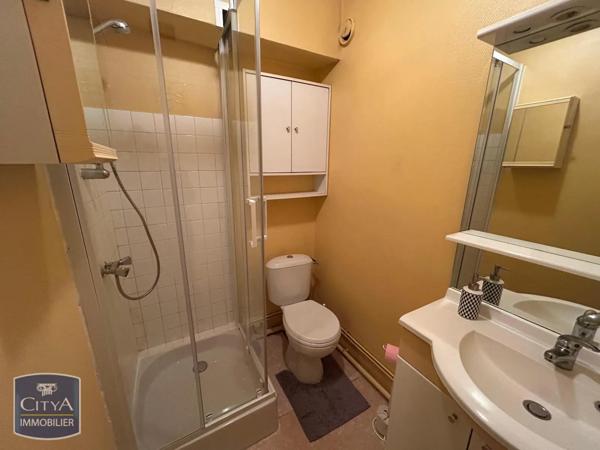 Appartement à louer 1 pièce 27.5m²