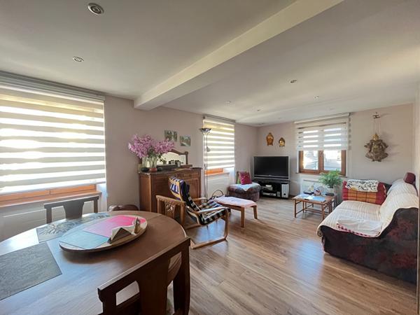 Corps de ferme - 9 pièces - 211 m²