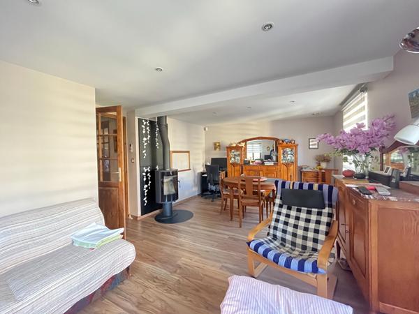 Corps de ferme - 9 pièces - 211 m²