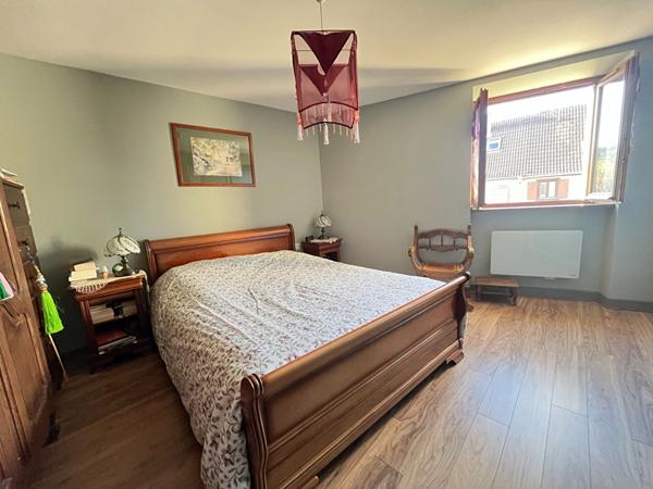 Corps de ferme - 9 pièces - 211 m²