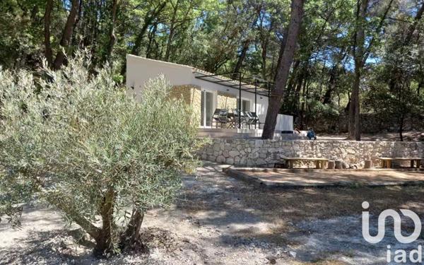 Maison d’architecte 8 pièces de 250 m² à Éguilles (13510)