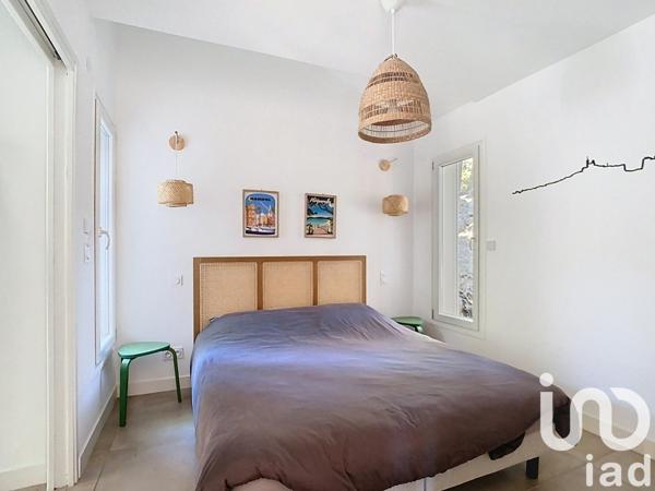 Maison d’architecte 8 pièces de 250 m² à Éguilles (13510)