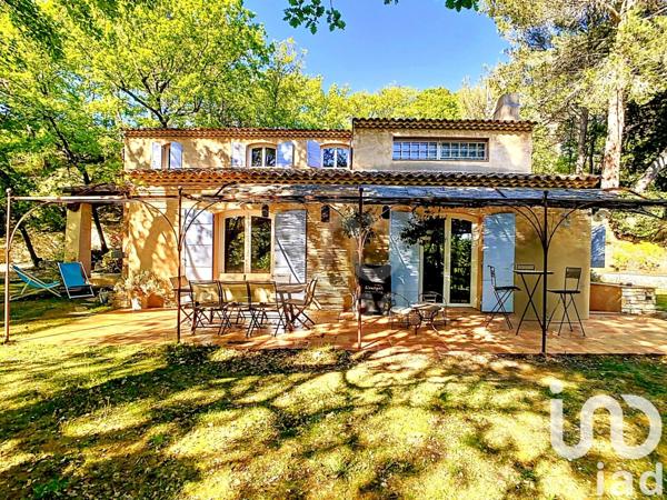 Maison d’architecte 8 pièces de 250 m² à Éguilles (13510)