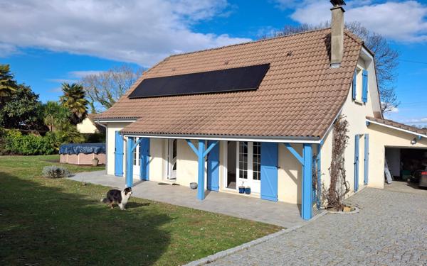 Maison à louer    5 pièces •  Navailles-Angos