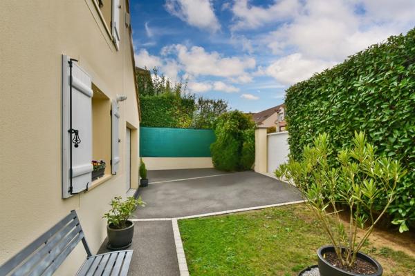 Maison à vendre 4 pièces à Linas - Excellent état - 3 chambres - garage attenant - Terrain 314 m²