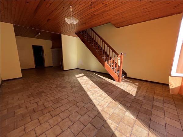 Maison à vendre |  Beaumont-de-Lomagne |  3 pièces | 73 m²