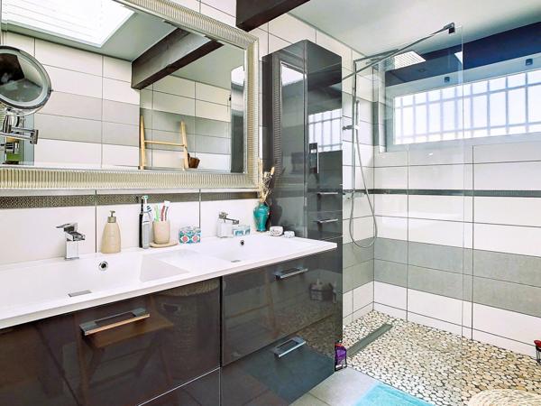 Grande maison d'architecte à Martignas-sur-Jalle