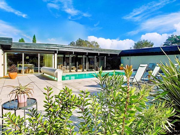 Grande maison d'architecte à Martignas-sur-Jalle