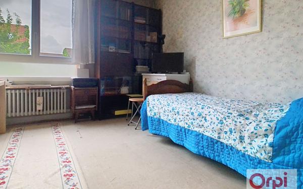 Appartement à vendre    3 pièces • 72,50 m2 Issy-les-Moulineaux