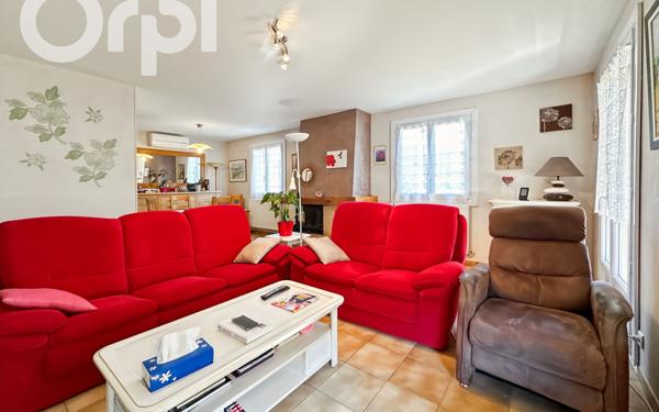 Maison à vendre    5 pièces •  Pont-de-Labeaume