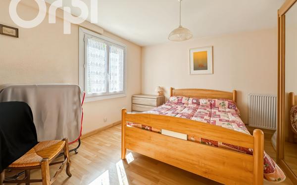 Maison à vendre    5 pièces •  Pont-de-Labeaume