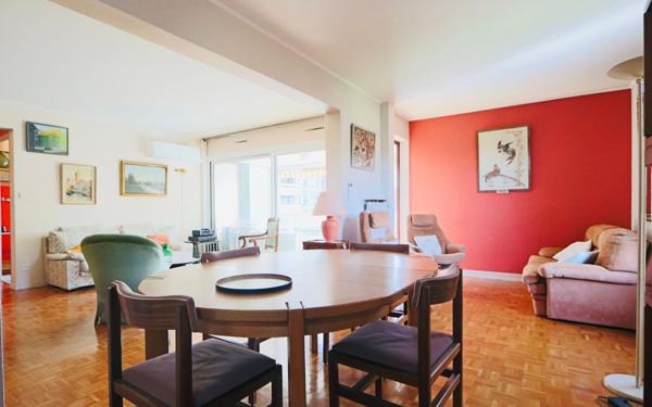 Appartement à vendre    5 pièces • 113,65 m2 Écully