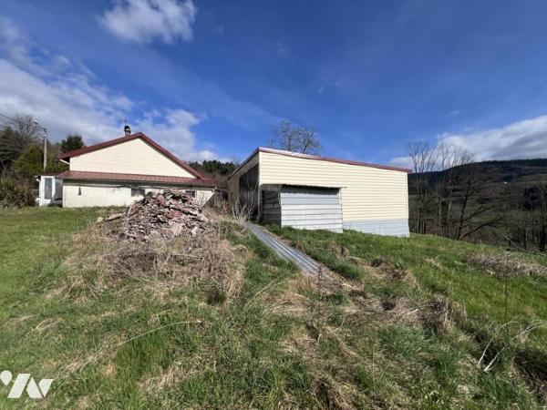 Ferme vosgienne en situation dominante 