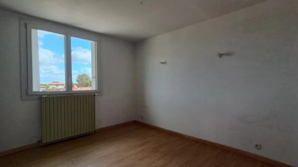 MAISON SUR SOUS-SOL AVANTON