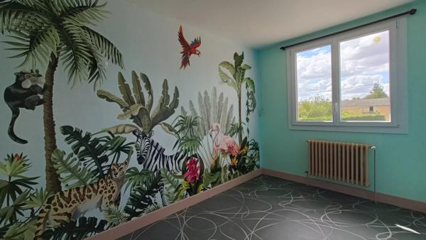 MAISON SUR SOUS-SOL AVANTON