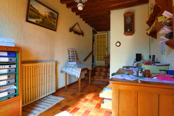 Propriete à vendre 6 pièces CHAROLLES (71)