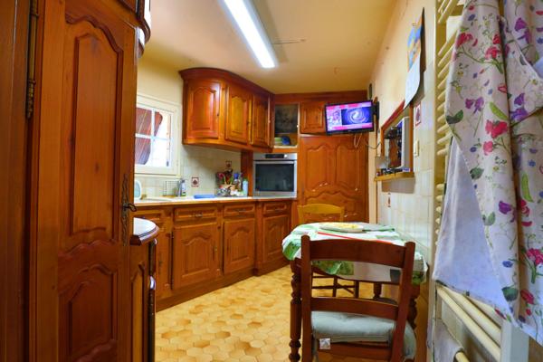 Propriete à vendre 6 pièces CHAROLLES (71)