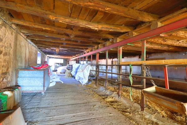 Propriete à vendre 6 pièces CHAROLLES (71)