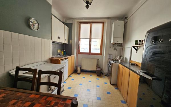 Appartement à vendre    3 pièces • 97,49 m2 Saint-Étienne