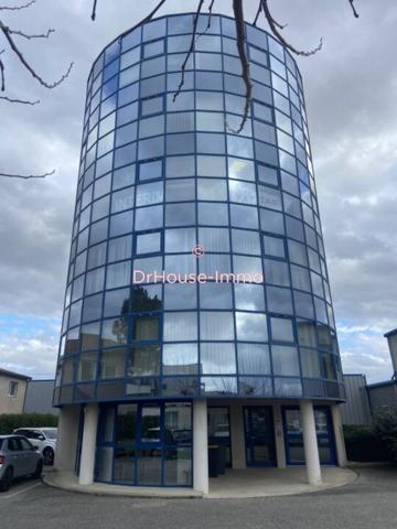Bureau à vendre 3 pièces de 75 m²