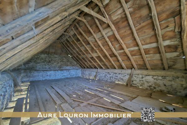 Arreau (65240) GRANGE FORAINE SUR LES HAUTEURS D'ARREAU (COL D'ASPIN).