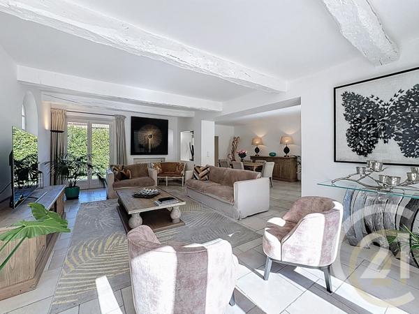Maison à vendre  7 pièces - 229,49 m2 MOUGINS - 06