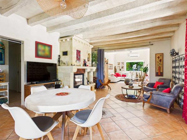Belle maison de 5 chambres avec piscine, appartement indépendant et garage, à quelques minutes de Sarlat