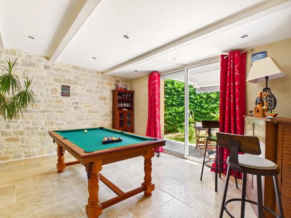 Belle maison de 5 chambres avec piscine, appartement indépendant et garage, à quelques minutes de Sarlat