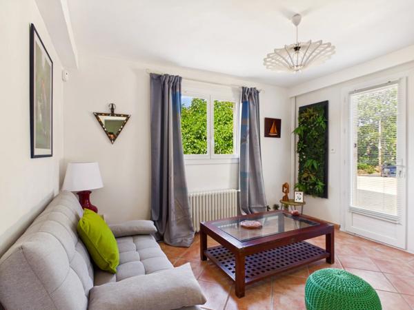 Belle maison de 5 chambres avec piscine, appartement indépendant et garage, à quelques minutes de Sarlat