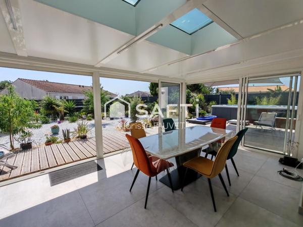 Maison contemporaine de 2023