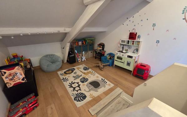Maison à vendre    3 pièces • 100 m2 Montceau-les-Mines