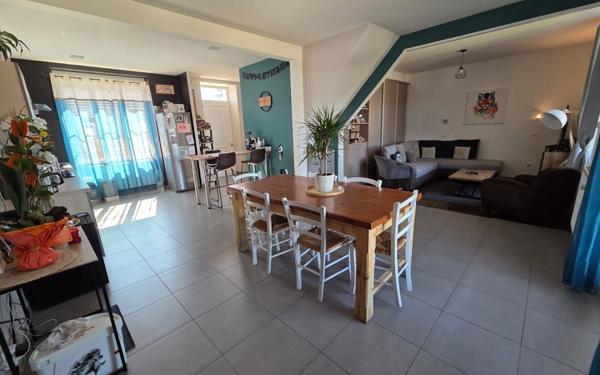 Maison à vendre    3 pièces • 100 m2 Montceau-les-Mines