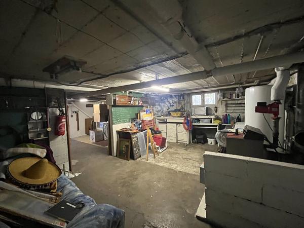 Puteaux Charmante Maison Années 30  avec jardin et garages