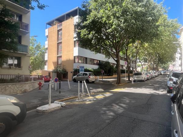 BOX A LOUER  - TOULON PROCHE GARE