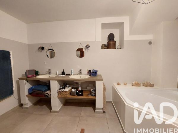 Maison à vendre 7 pièces 217 m² Vertou