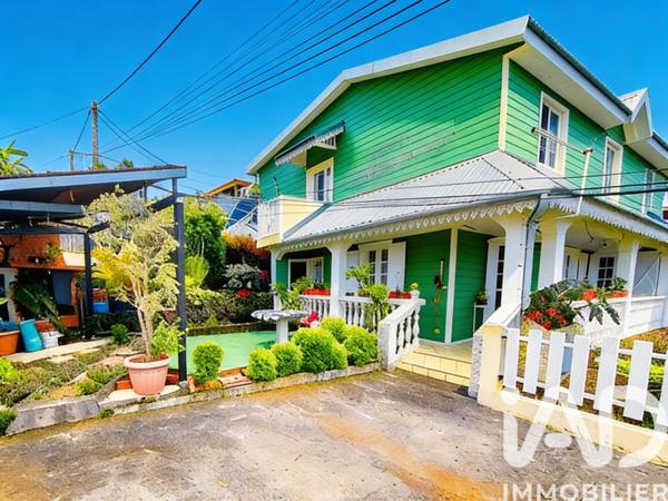 Maison à vendre 12 pièces 250 m² Saint-Joseph