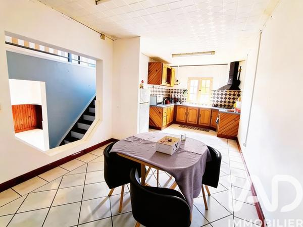 Maison à vendre 12 pièces 250 m² Saint-Joseph