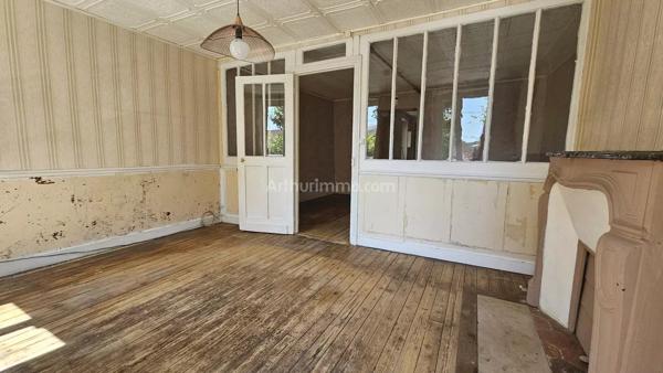 Vente                                                      Appartement
                        
                     2 pièces                      43 m2                     à Marcoussis