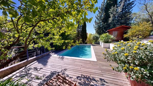 A CARCASSONNE, Maison de charme avec piscine