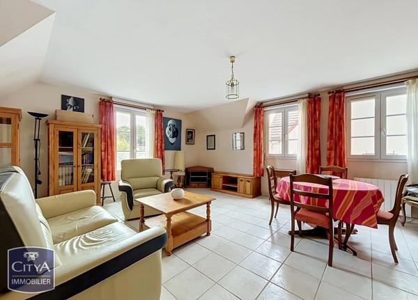 Appartement à vendre 3 pièces 73.8m² Maintenon (28130)