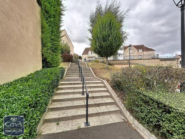Appartement à vendre 3 pièces 73.8m² Maintenon (28130)