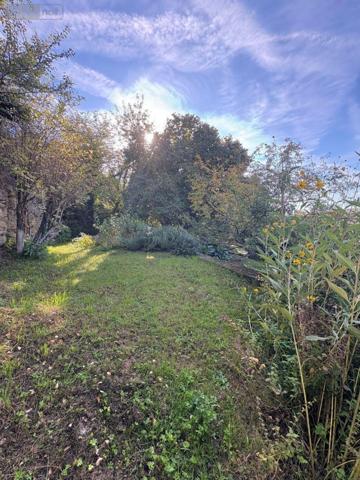 Maison à vendre à Argenton-sur-Creuse dans l'Indre (36200), ref : 037/2634