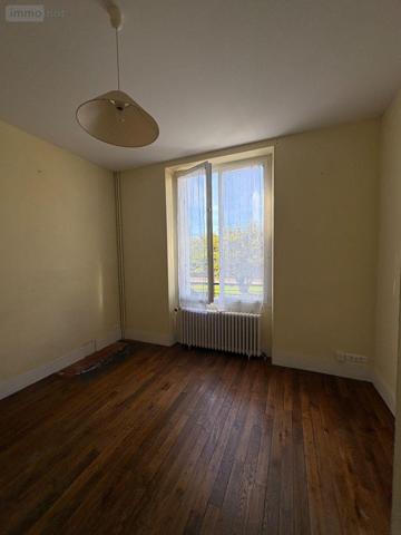 Maison à vendre à Argenton-sur-Creuse dans l'Indre (36200), ref : 037/2634