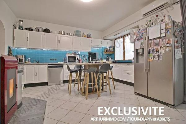 Vente Maison 5 pièces 135 m2 à Les Abrets en Dauphiné