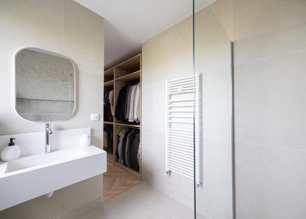 Maison contemporaine 6 pièces avec piscine – Ormes (51370)