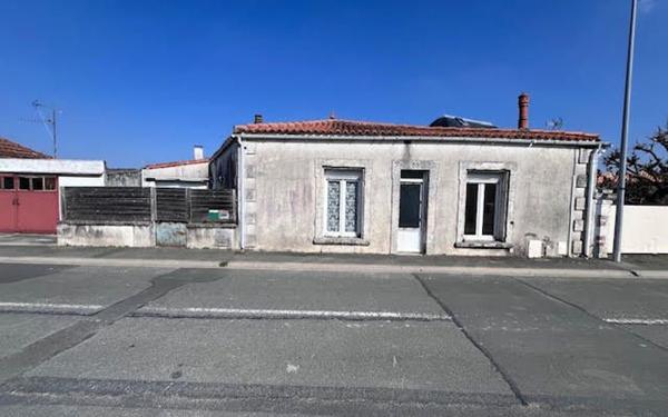 Maison à vendre    5 pièces •  Angoulins