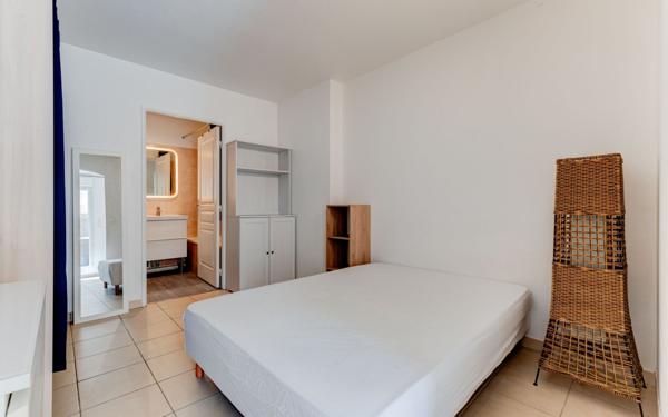 Appartement à vendre    2 pièces • 38 m2 Nice