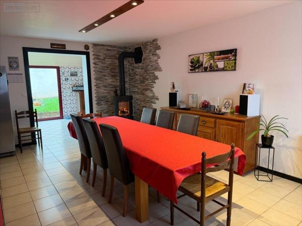 Maison à vendre à Châteaulin dans le Finistère (29150), ref : 29060-1092085