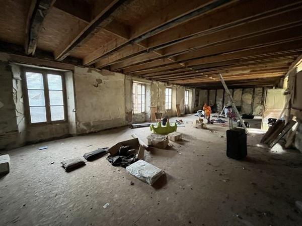 Maison à vendre |  Beaulieu-sur-Dordogne |  2 pièces | 223 m²