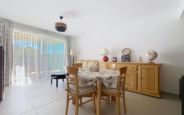 Appartement à vendre    3 pièces • 60,85 m2 Villeneuve-Loubet